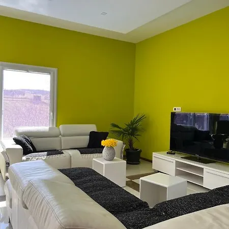 Gust * זלאטיבור