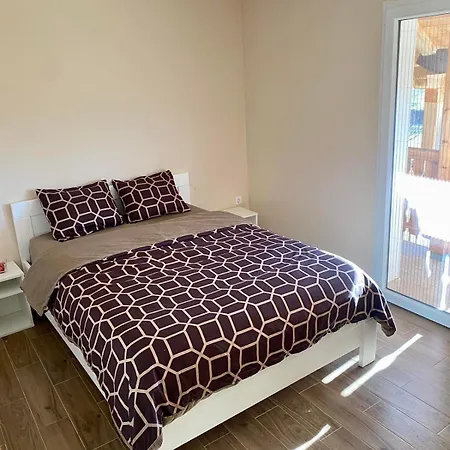 Gust זלאטיבור