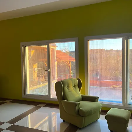 Gust * זלאטיבור